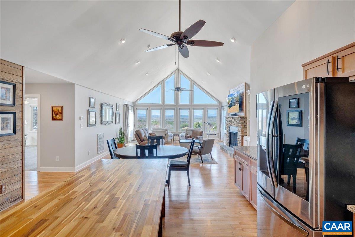 439 Gardner Farm Road Appomattox, VA 24522 - Photo 12 of 73