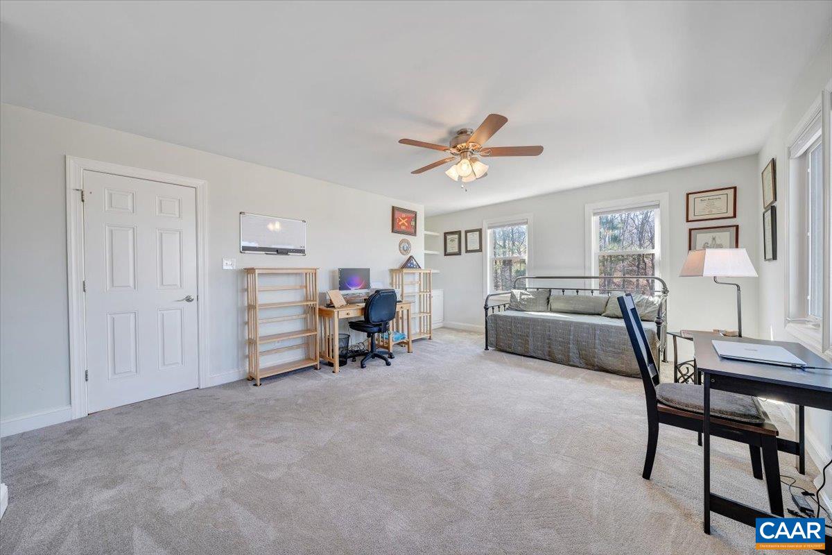 439 Gardner Farm Road Appomattox, VA 24522 - Photo 35 of 73 a view of a livingroom with furniture and a livingroom