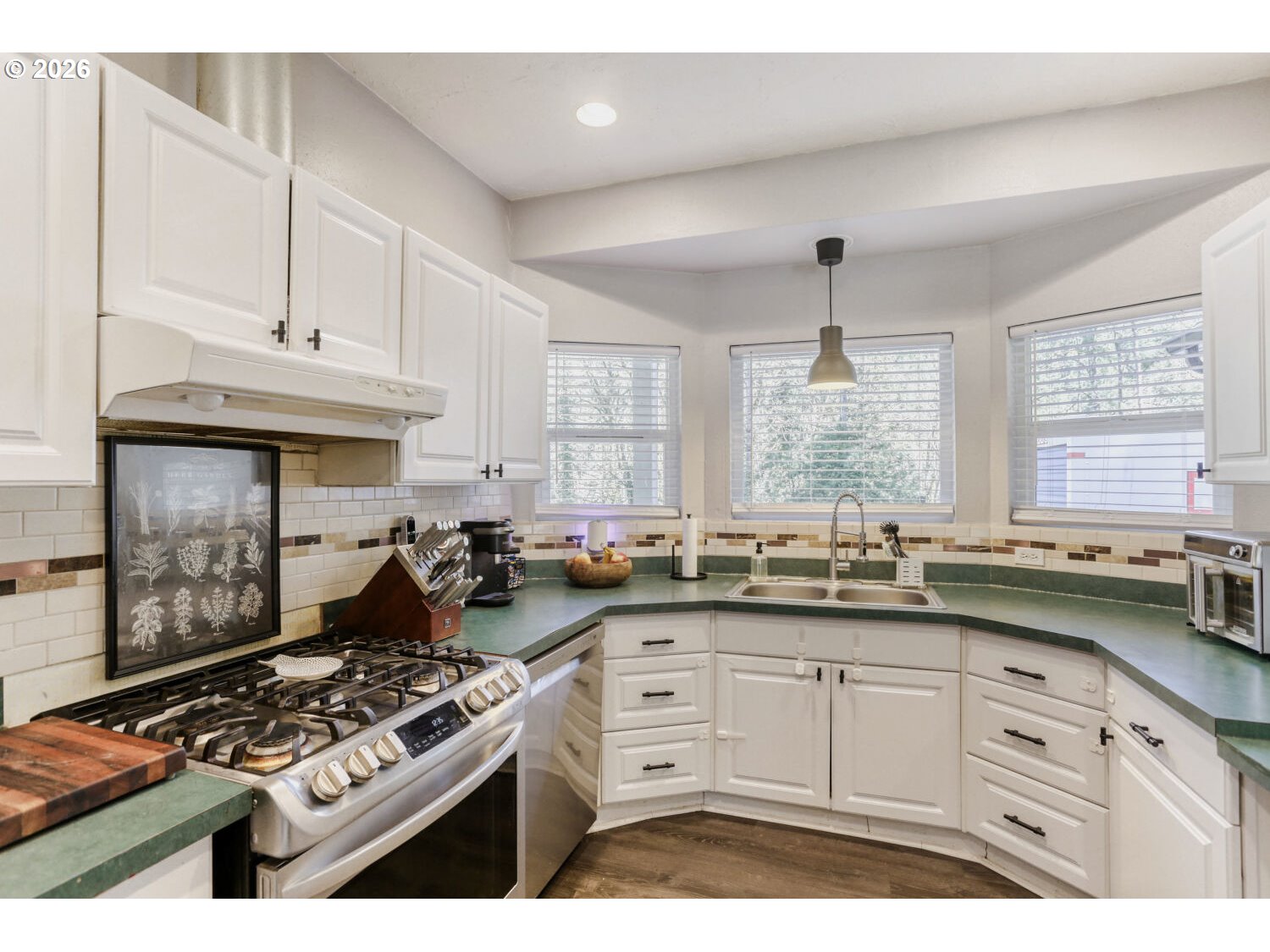 22375 South Cadonau Road Estacada, OR 97023 - Photo 24 of 38