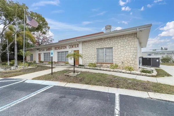 $1,100 | 4352 Tahitian Gardens Circle, Unit F, Holiday, FL 34691