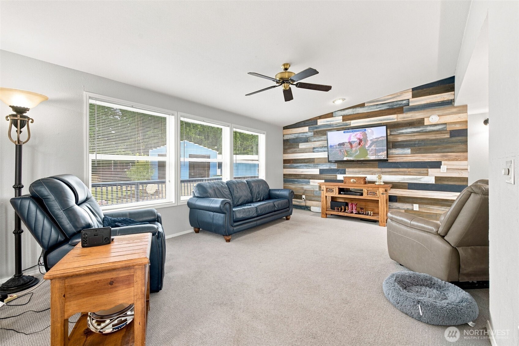 12424 Moes Road Southeast Rainier, WA 98576 - Photo 25 of 40 Gallery Image 25