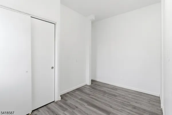 $2,000 | 5 Elm Street, Unit 3, Newark, NJ 07102