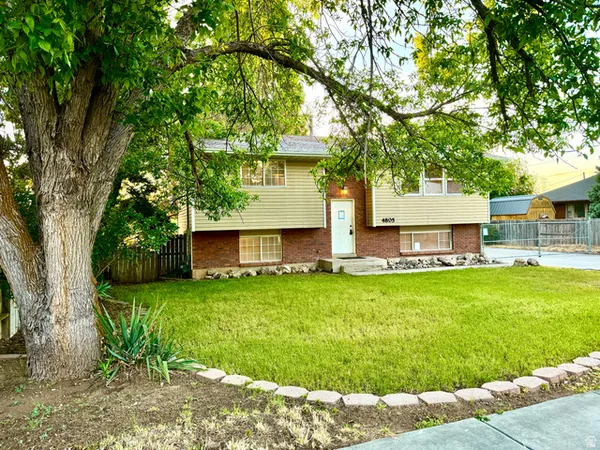 $384,500 | 4805 South 3100th Street West, Roy, UT 84067