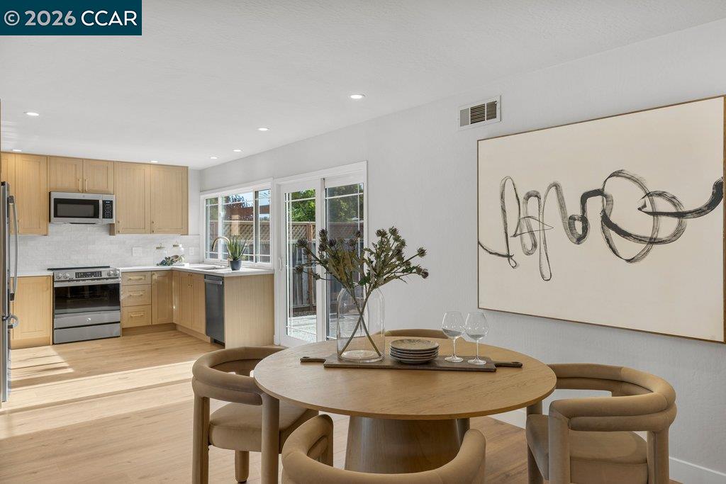 51 Sota Place San Ramon, CA 94583 - Photo 12 of 33