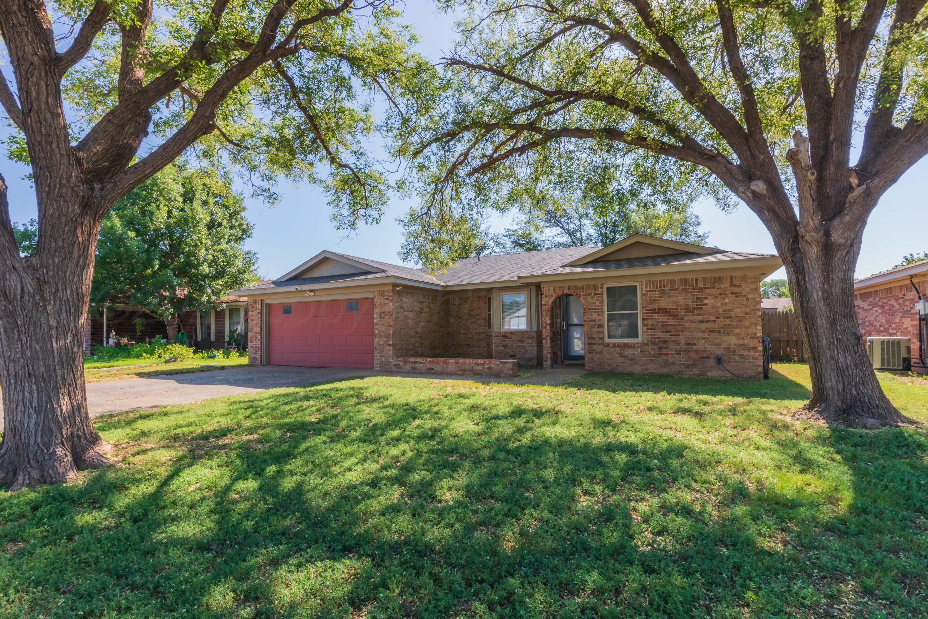 8135 Coronado Trail Amarillo, TX 79110 - Photo 1 of 38 FRONT