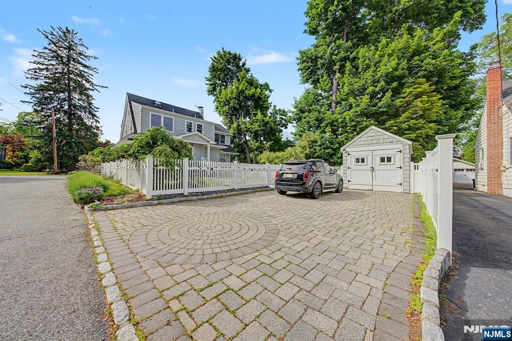 26 George Street Allendale, NJ 07401 - Photo 26 of 31