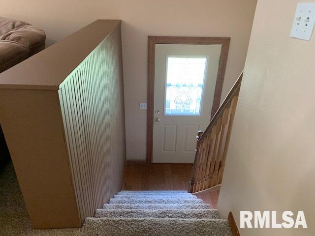 2430 Dunham Street Clinton, IA 52732 - Photo 13 of 24 Gallery Image 13