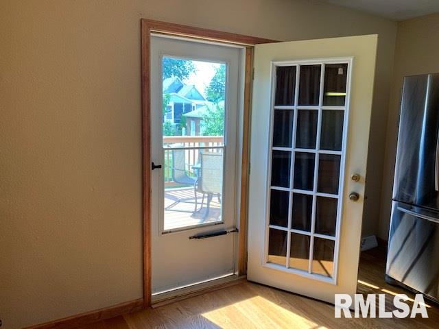 2430 Dunham Street Clinton, IA 52732 - Photo 8 of 24 Gallery Image 8