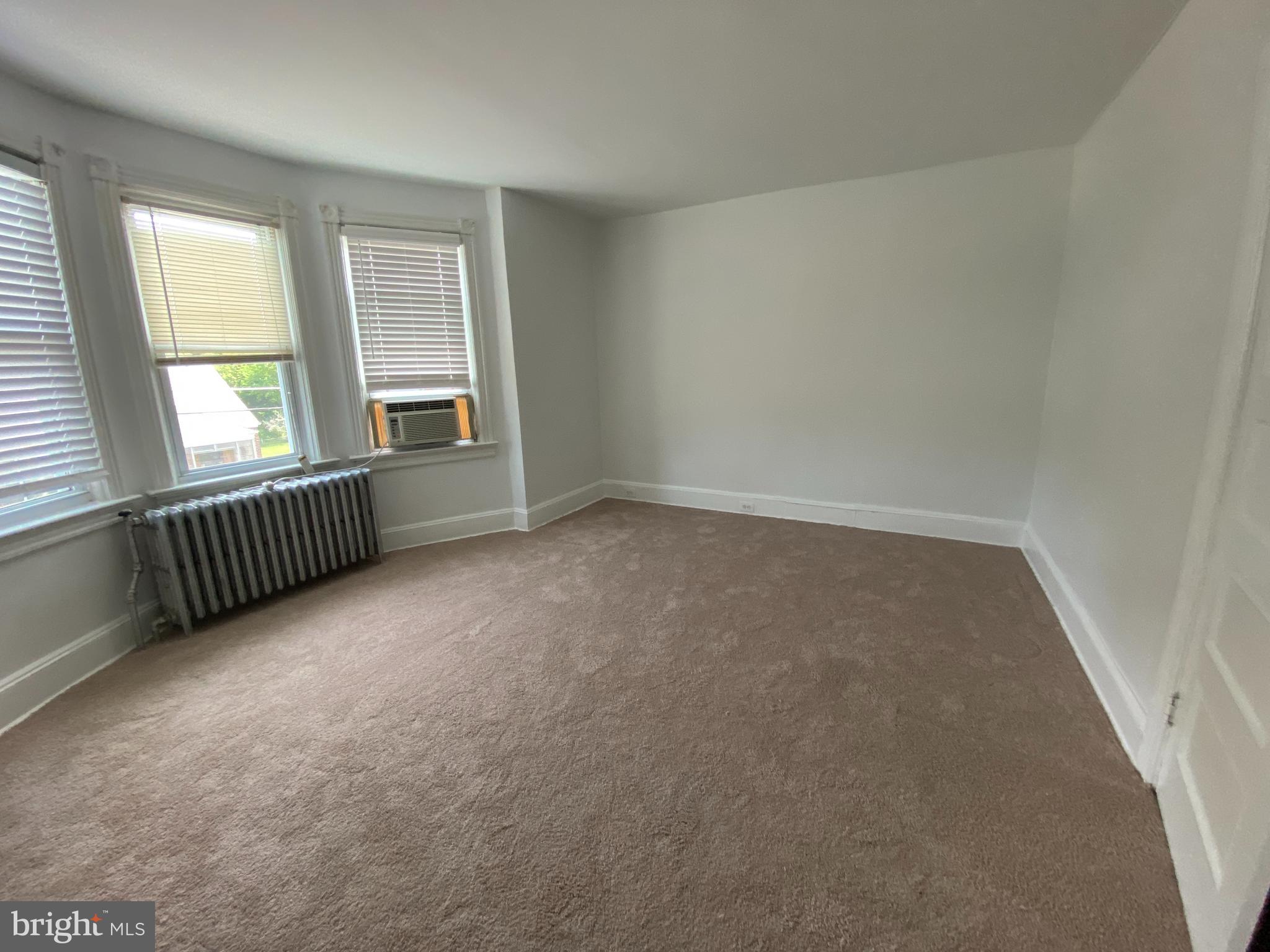 169 Kinsman Road Florence, NJ 08518 - Photo 13 of 21 Gallery Image 13