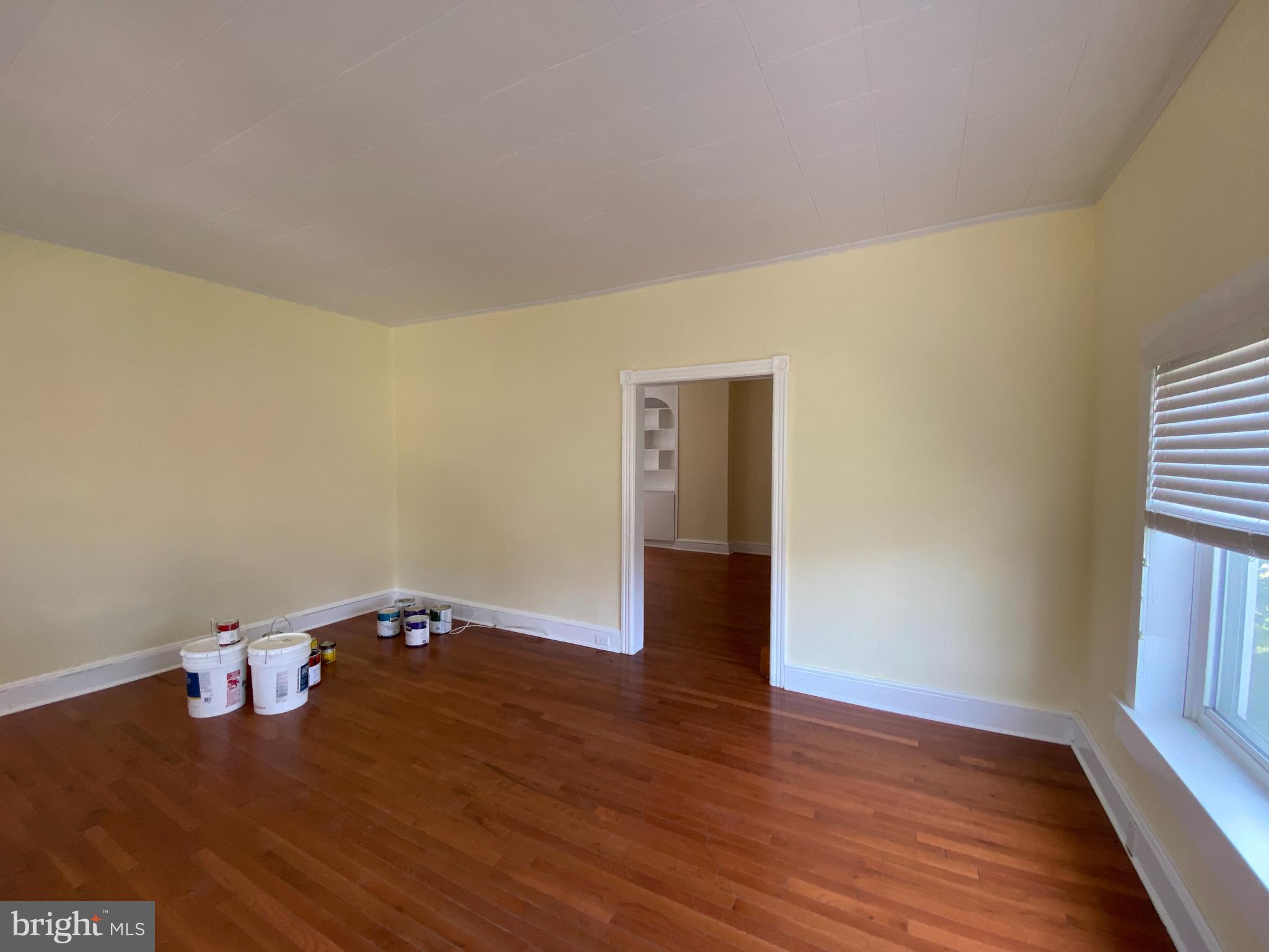169 Kinsman Road Florence, NJ 08518 - Photo 4 of 21 Gallery Image 4