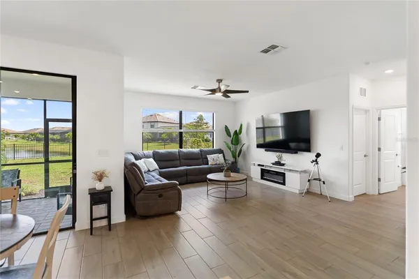 $725,000 | 5221 Blue Crush Street, Bradenton, FL 34211