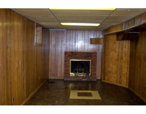 133 Vincent Road Dedham, MA 02026 - Photo 5 of 6 Gallery Image 5