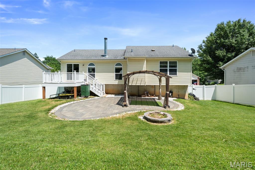 2325 Arkansas Drive High Ridge, MO 63049 - Photo 31 of 34