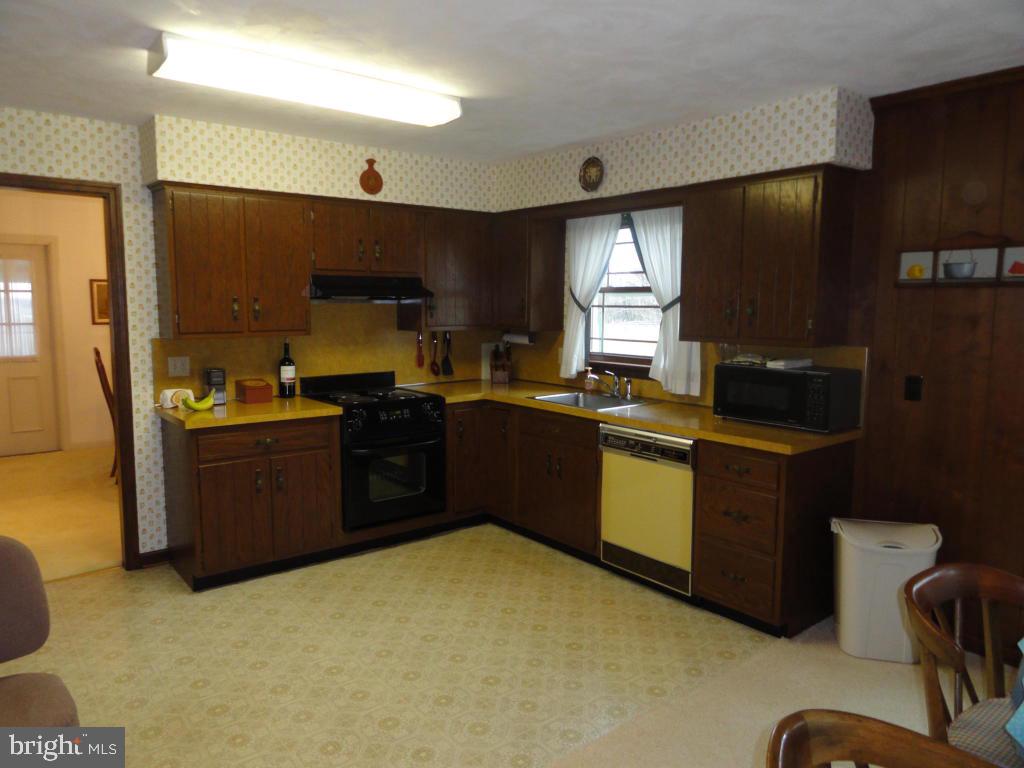 309 Clearfield Road New Providence, PA 17560 - Photo 19 of 25 Gallery Image 19