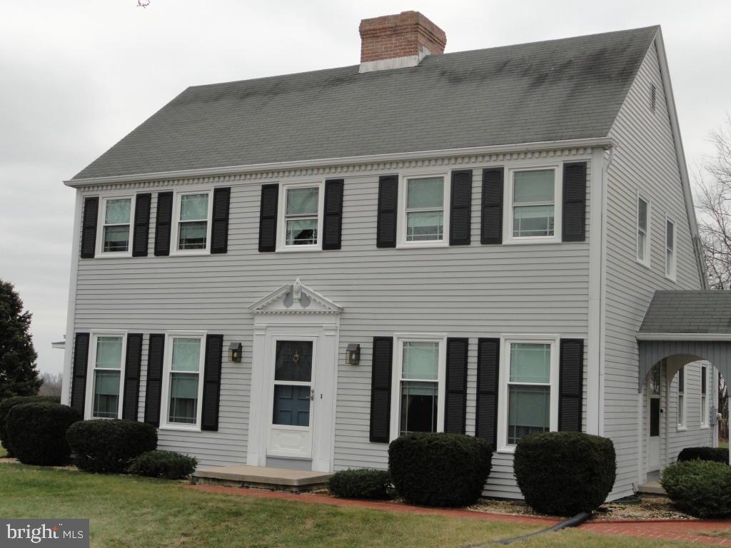 309 Clearfield Road New Providence, PA 17560 - Photo 2 of 25 Gallery Image 2