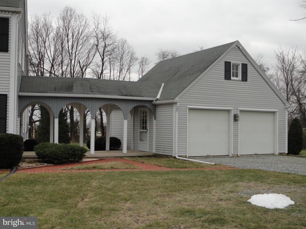 309 Clearfield Road New Providence, PA 17560 - Photo 6 of 25 Gallery Image 6