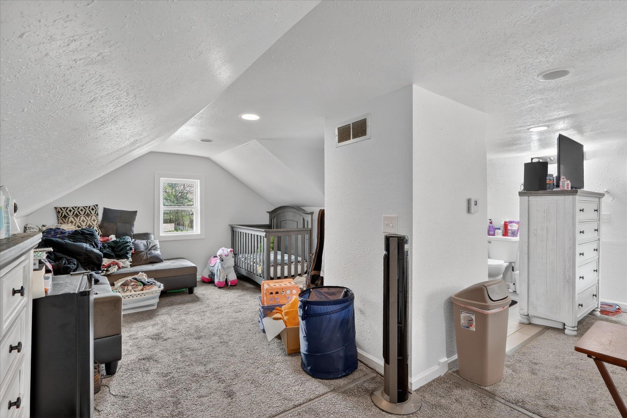 236 Chestnut Avenue Beloit, WI 53511 - Photo 23 of 35