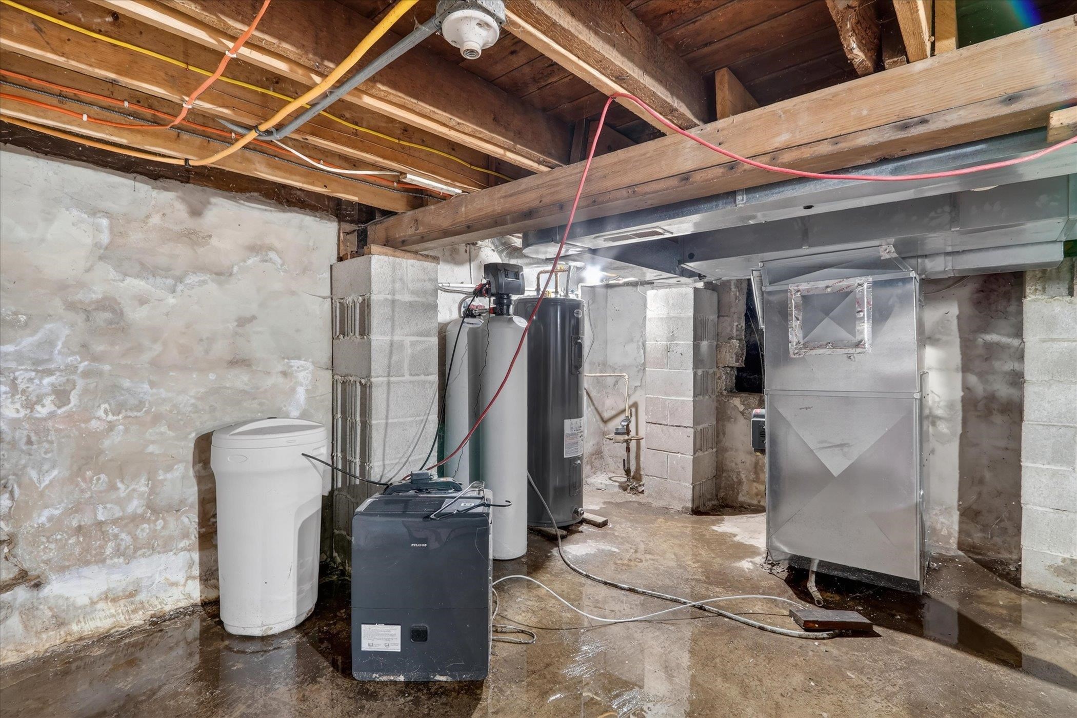 236 Chestnut Avenue Beloit, WI 53511 - Photo 29 of 35