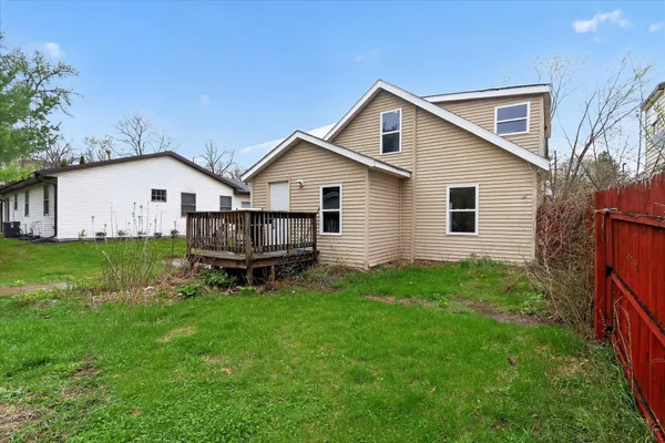 $199,900 | 236 Chestnut Avenue, Beloit, WI 53511