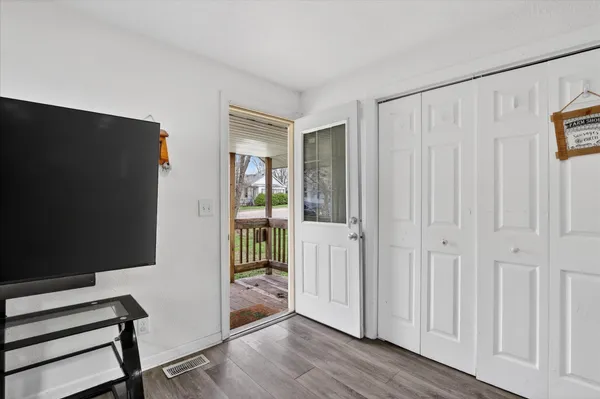 $199,900 | 236 Chestnut Avenue, Beloit, WI 53511