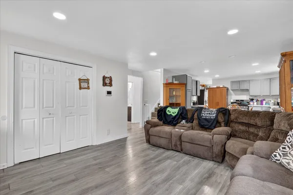 $199,900 | 236 Chestnut Avenue, Beloit, WI 53511