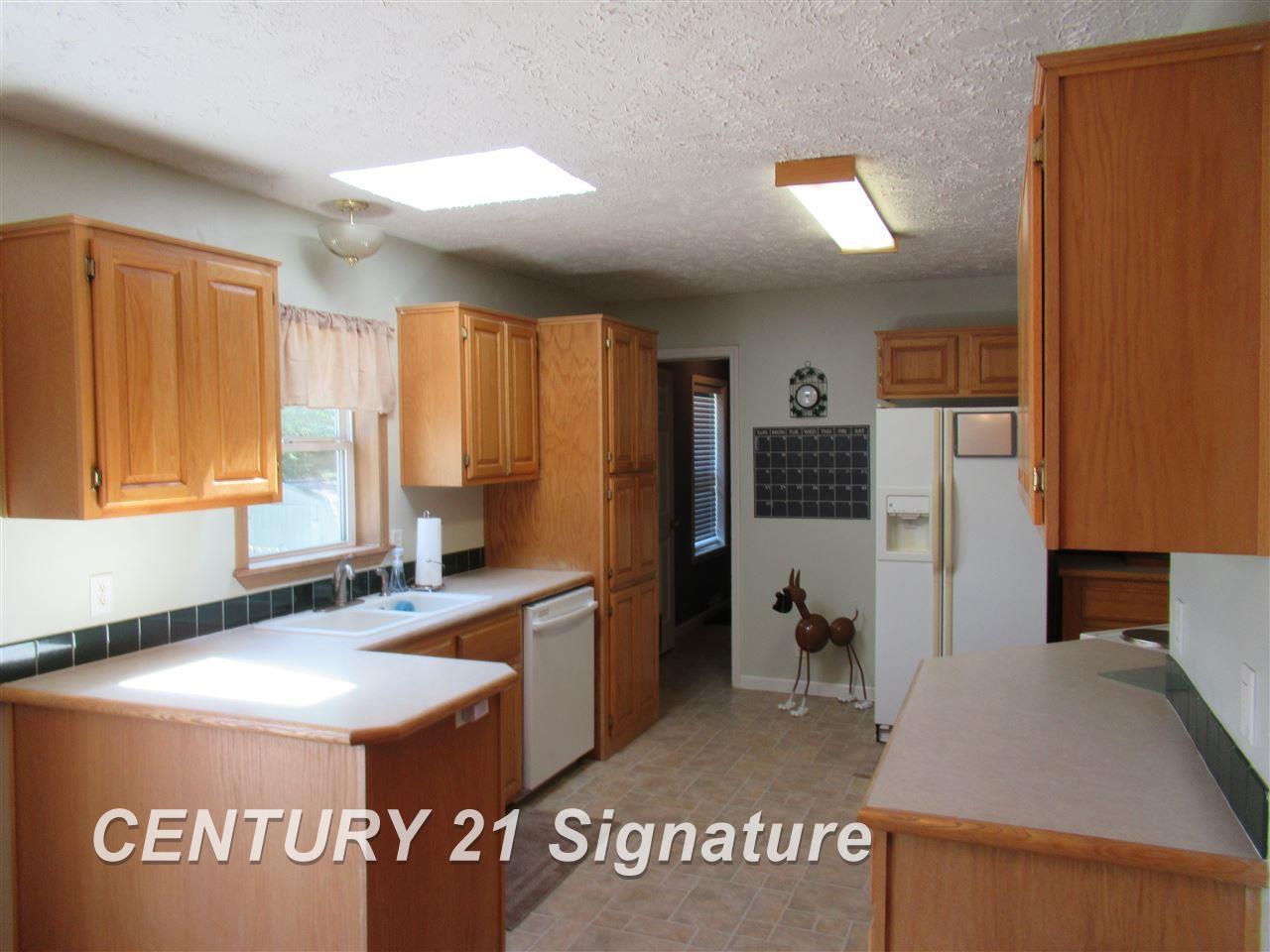 6344 Turner Road Flushing, MI 48433 - Photo 7 of 68