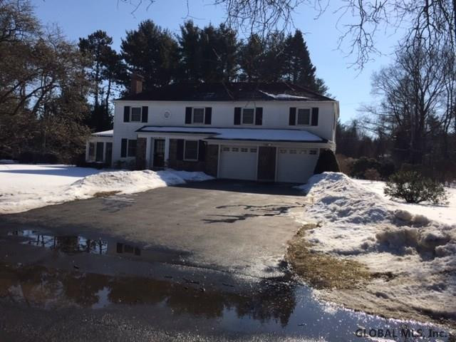8 Chestnut Hill Road North Albany, NY 12211 - Photo 2 of 18 Photo 2