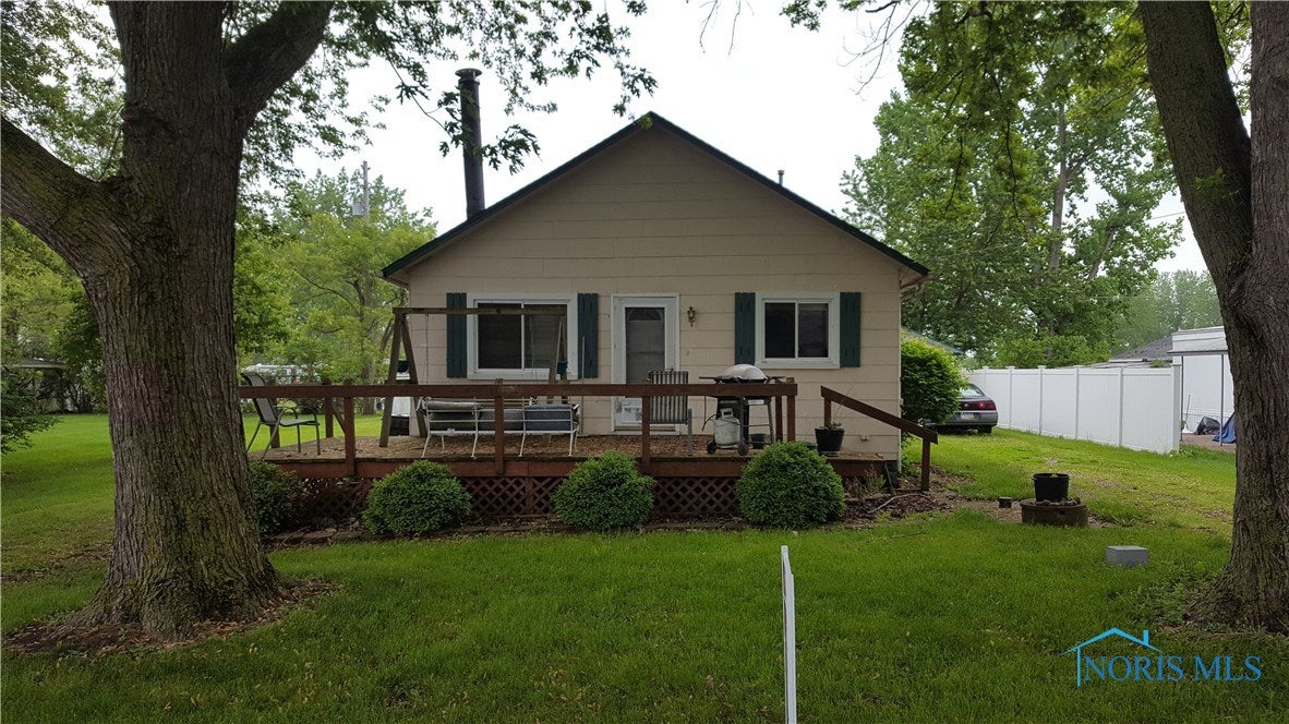 2306 Meter Road Lakeside Marblehead, OH 43440 - Photo 1 of 13 Gallery Image 1