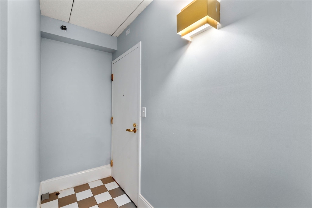 1933 Commonwealth Avenue, Unit 102 Boston, MA 02135 - Photo 12 of 20