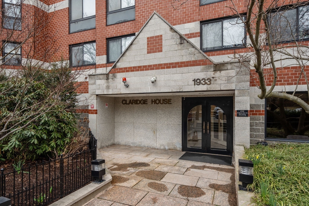 1933 Commonwealth Avenue, Unit 102 Boston, MA 02135 - Photo 14 of 20