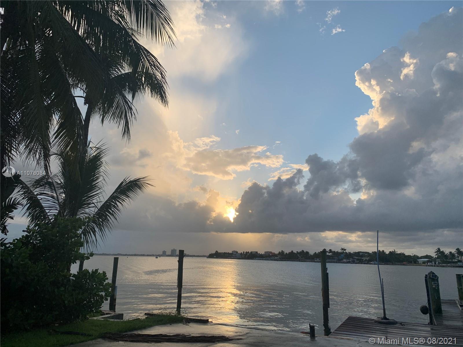 1205 North Biscayne Point Road Miami Beach, FL 33141 - Photo 27 of 31