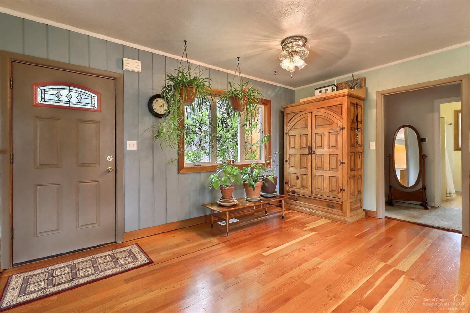 6700 Southwest Taylors Ferry Road Portland, OR 97223 - Photo 8 of 25 Additional Photo