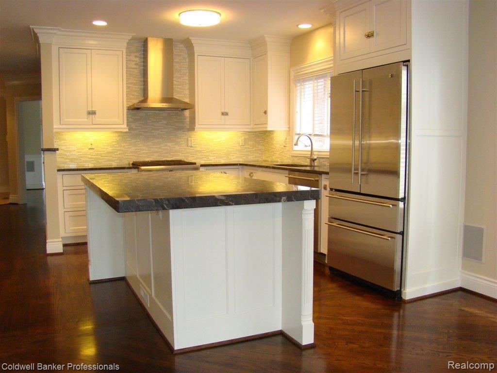 Gorgeous Updated Kitchen