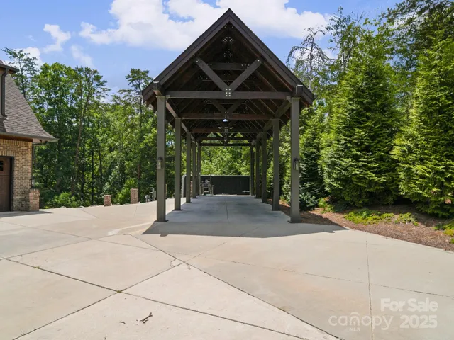 $1,999,500 | 6153 Barclay Lane, Clover, SC 29710