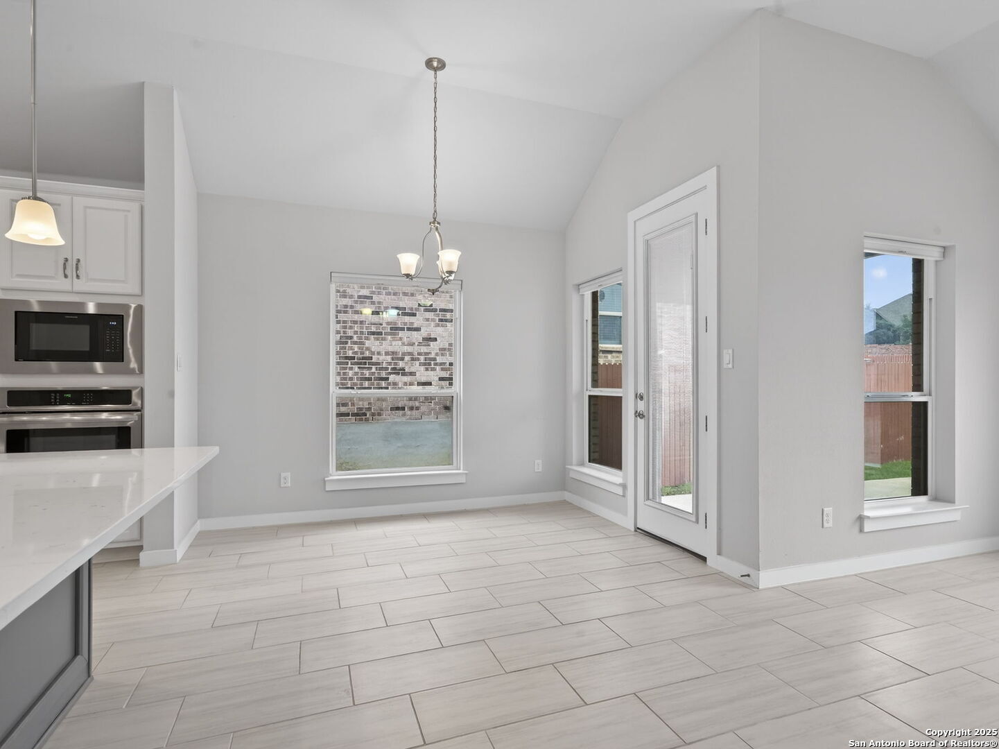 119 Branson Falls Drive Boerne, TX 78006 - Photo 15 of 33