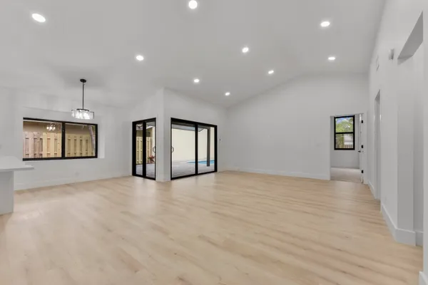 $660,000 | 4165 Northwest 1st Court, Delray Beach, FL 33445