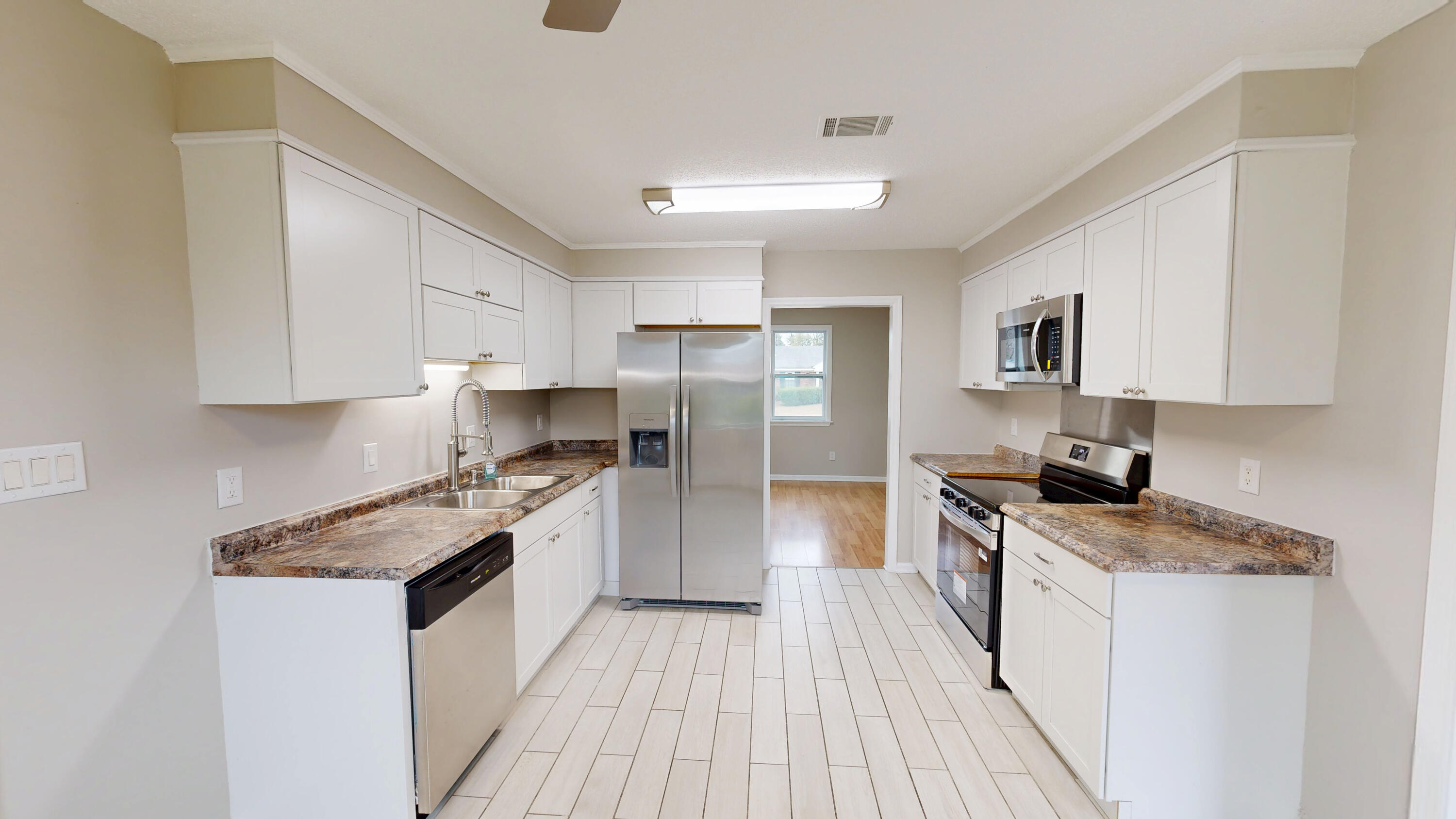 3907 Willowood Road Augusta, GA 30907 - Photo 8 of 30 12022025_163214