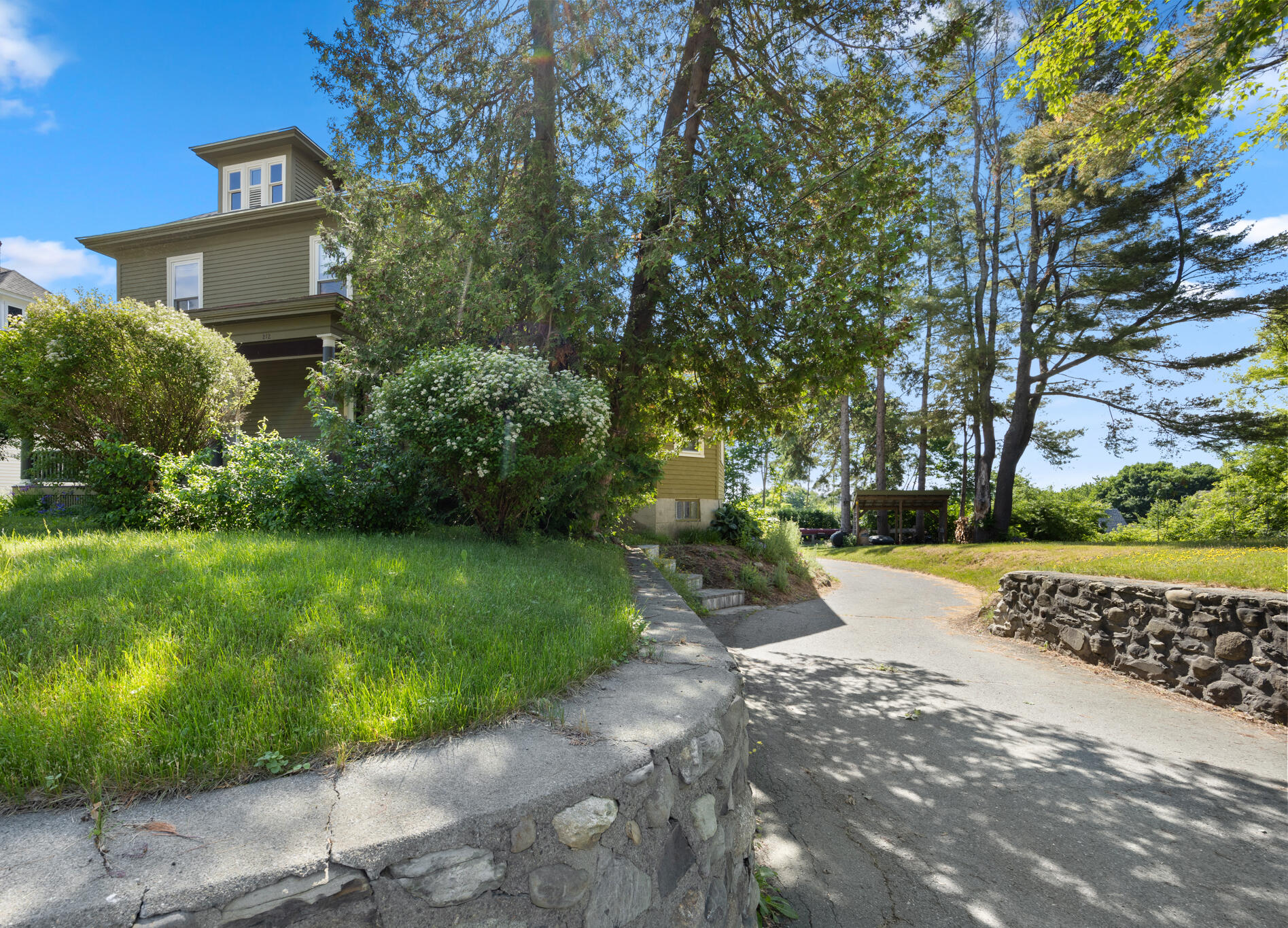 212 Main Street Orono, ME 04473 - Photo 2 of 52 Driveway