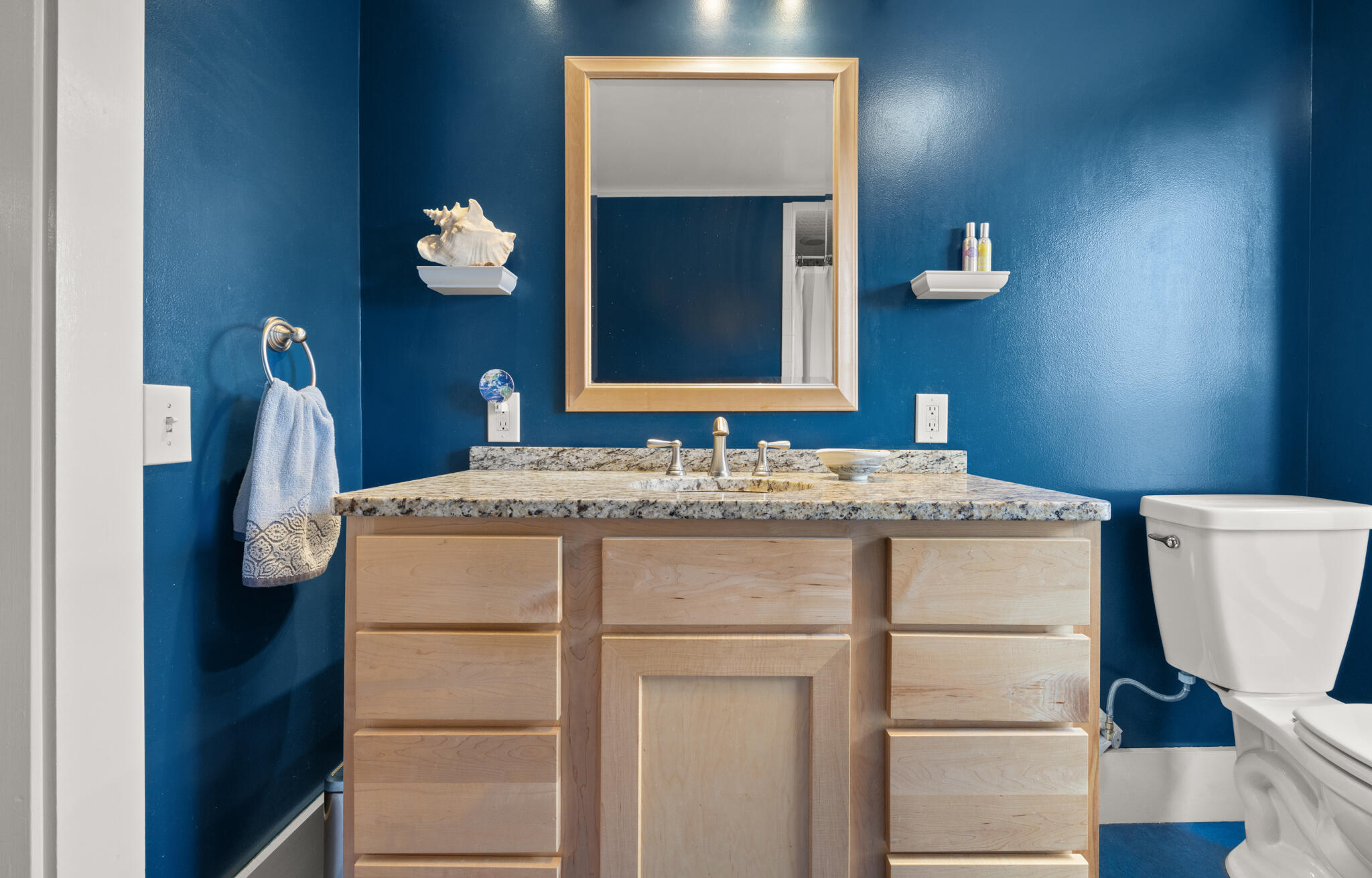 212 Main Street Orono, ME 04473 - Photo 41 of 52 Full Bath