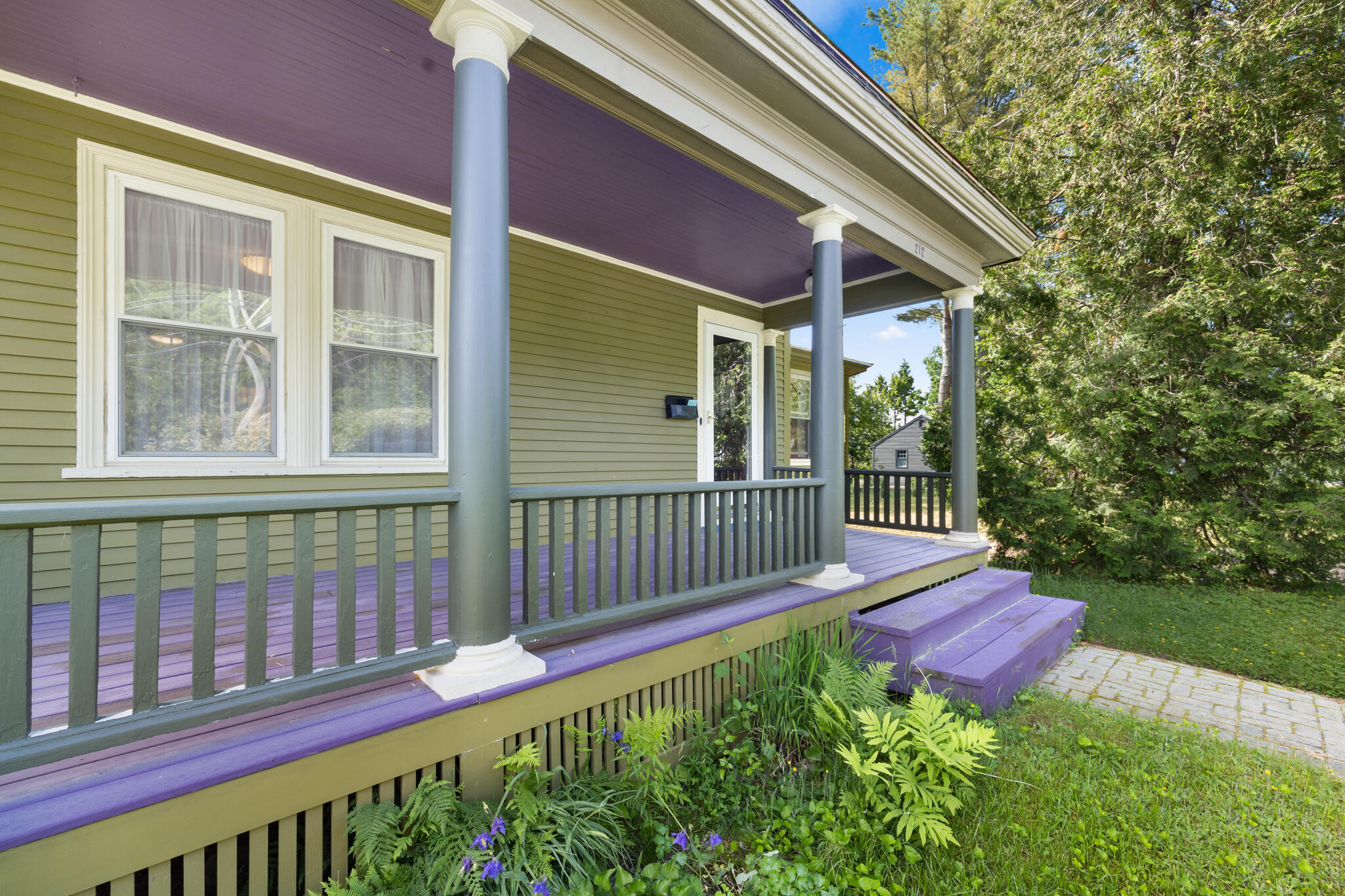 212 Main Street Orono, ME 04473 - Photo 47 of 52 Front porch