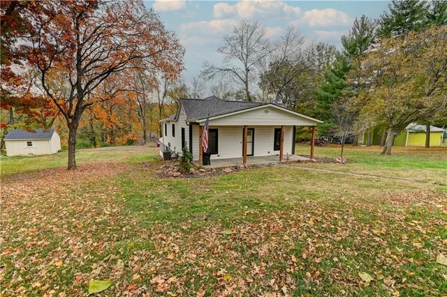 $239,000 | 1117 1st Street, Platte City, MO 64079