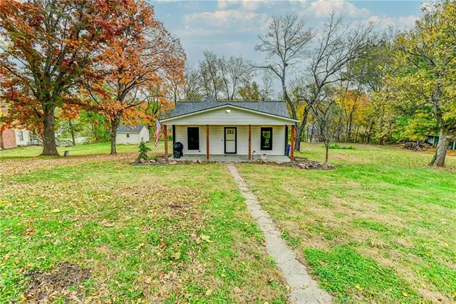 $239,000 | 1117 1st Street, Platte City, MO 64079