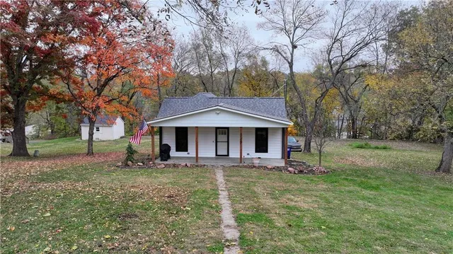 $239,000 | 1117 1st Street, Platte City, MO 64079