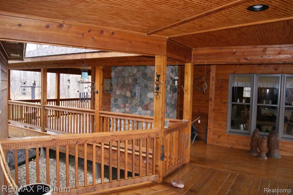 7117 North Fleming Road Fowlerville, MI 48836 - Photo 7 of 97