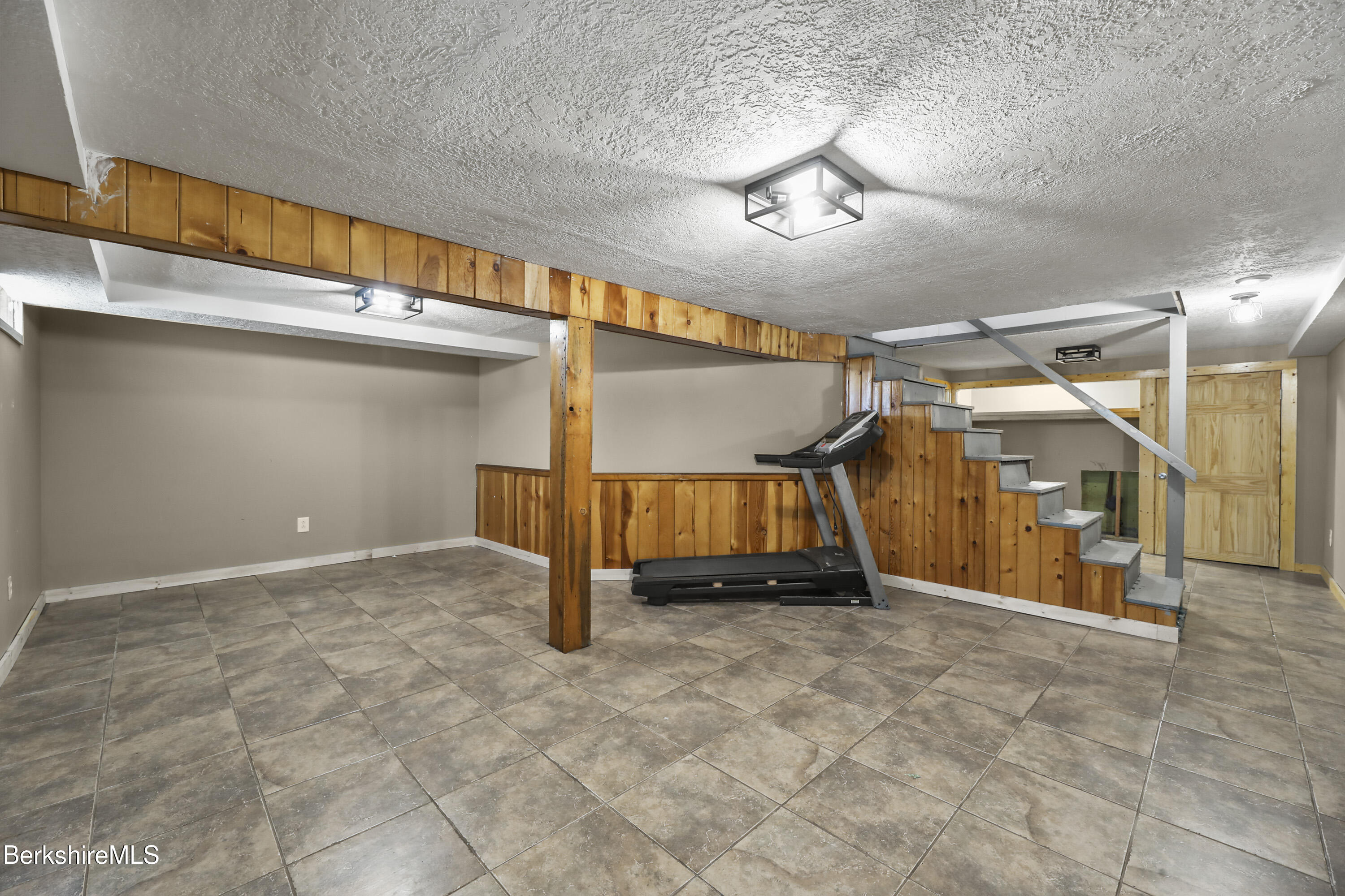 28 State Street Pittsfield, MA 01201 - Photo 27 of 42 150 Lower Level