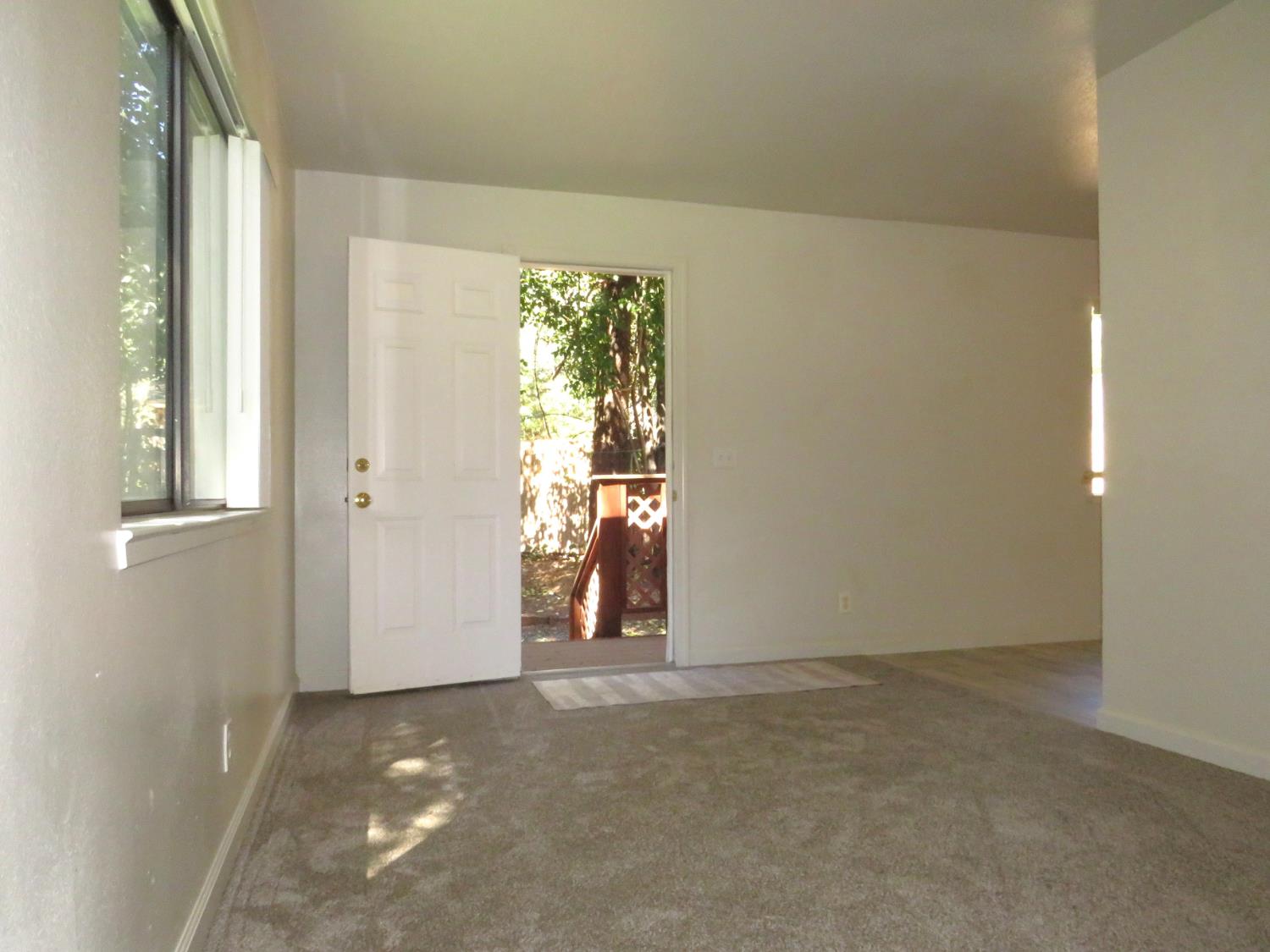 19245 Geisendorfer Road Applegate, CA 95703 - Photo 13 of 59 This is a door from the dining room to the backyard.