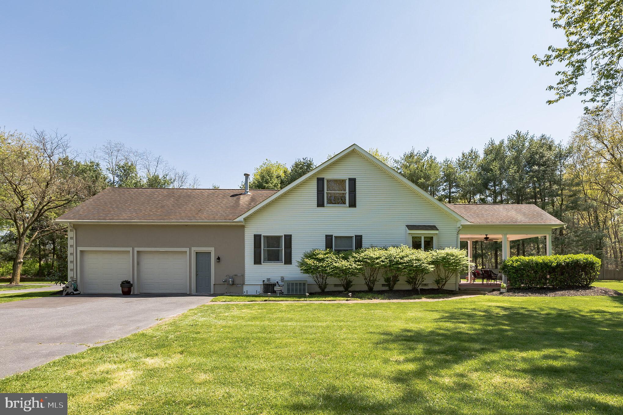 124 Tuckahoe Road Sewell, NJ 08080 - Photo 3 of 30 Gallery Image 3