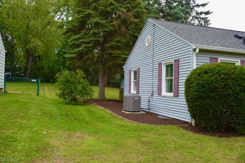 4601 14th Street Northwest Canton, OH 44708 - Photo 4 of 20 Gallery Image 4