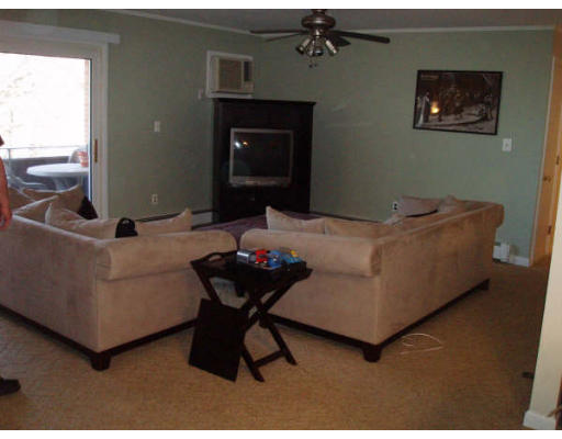 62 Jacqueline Road, Unit 12 Waltham, MA 02452 - Photo 2 of 14 Gallery Image 2