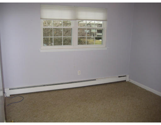 62 Jacqueline Road, Unit 12 Waltham, MA 02452 - Photo 9 of 14 Gallery Image 9